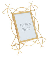 Cadre photo en métal doré design sinueux