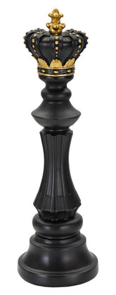 Roi d'échecs noir décorations dorées