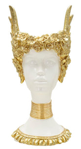 Statue d'Athéna avec ailes dorées