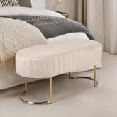 Banquette matelassée Celzas en velours beige avec pieds en métal doré