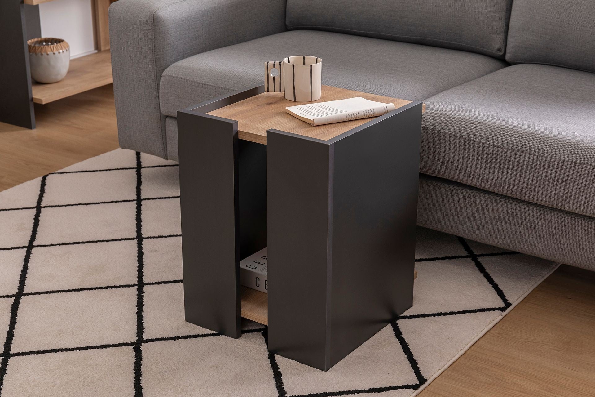 Table d'appoint design avec rangement Varrio L38,6xH48cm Anthracite et Bois clair