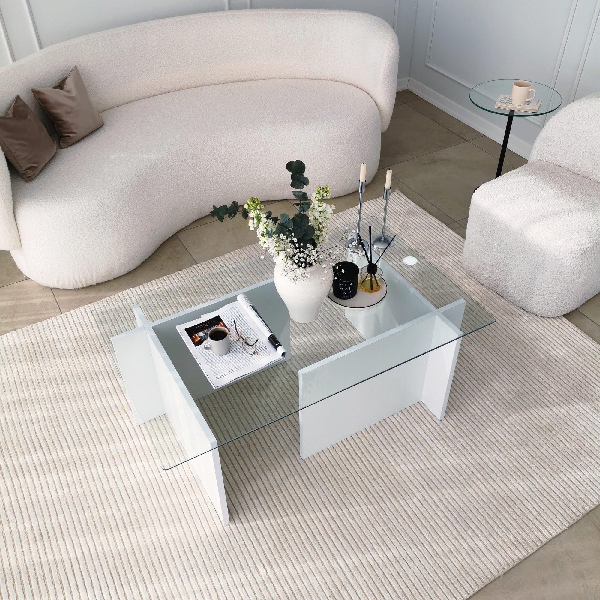 Table basse Melar 105x65cm Bois Blanc et Verre Transparent