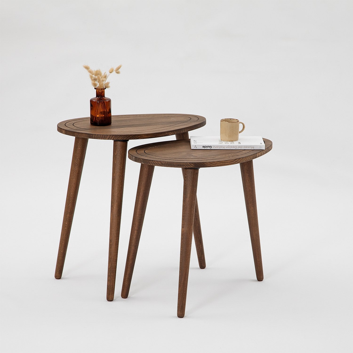 Set de 2 tables d'appoints gigogne Tiki Bois massif foncé