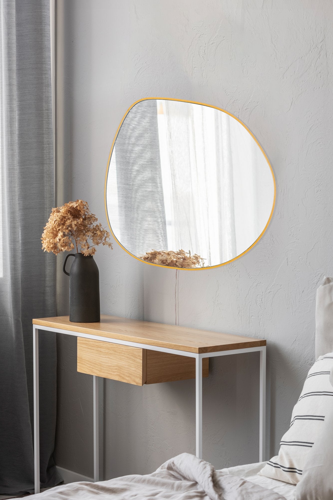 Miroir lumineux Berlla L46xH60cm Bande néon LED Jaune