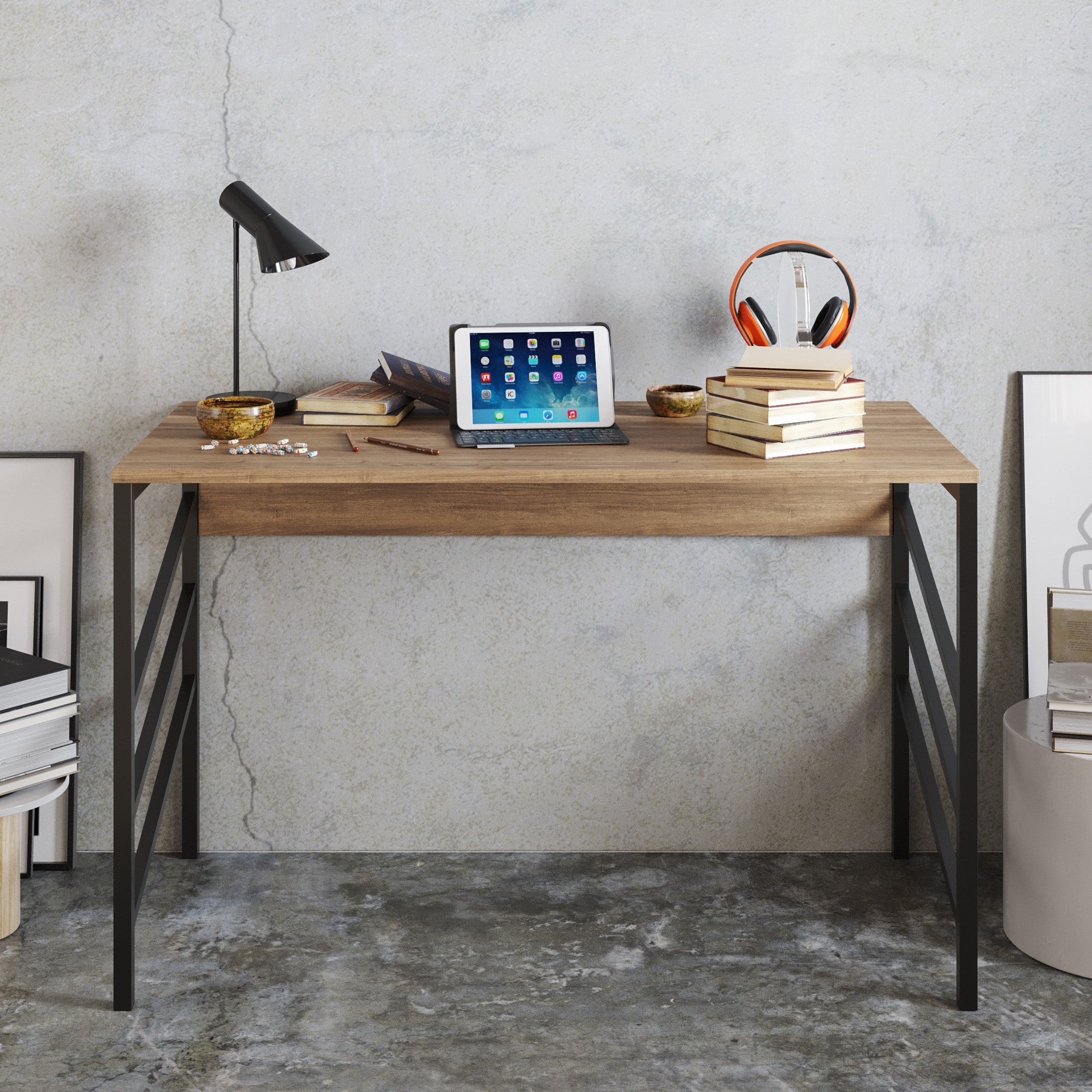 Bureau Brutus 120x75cm Bois Marron et Métal Noir