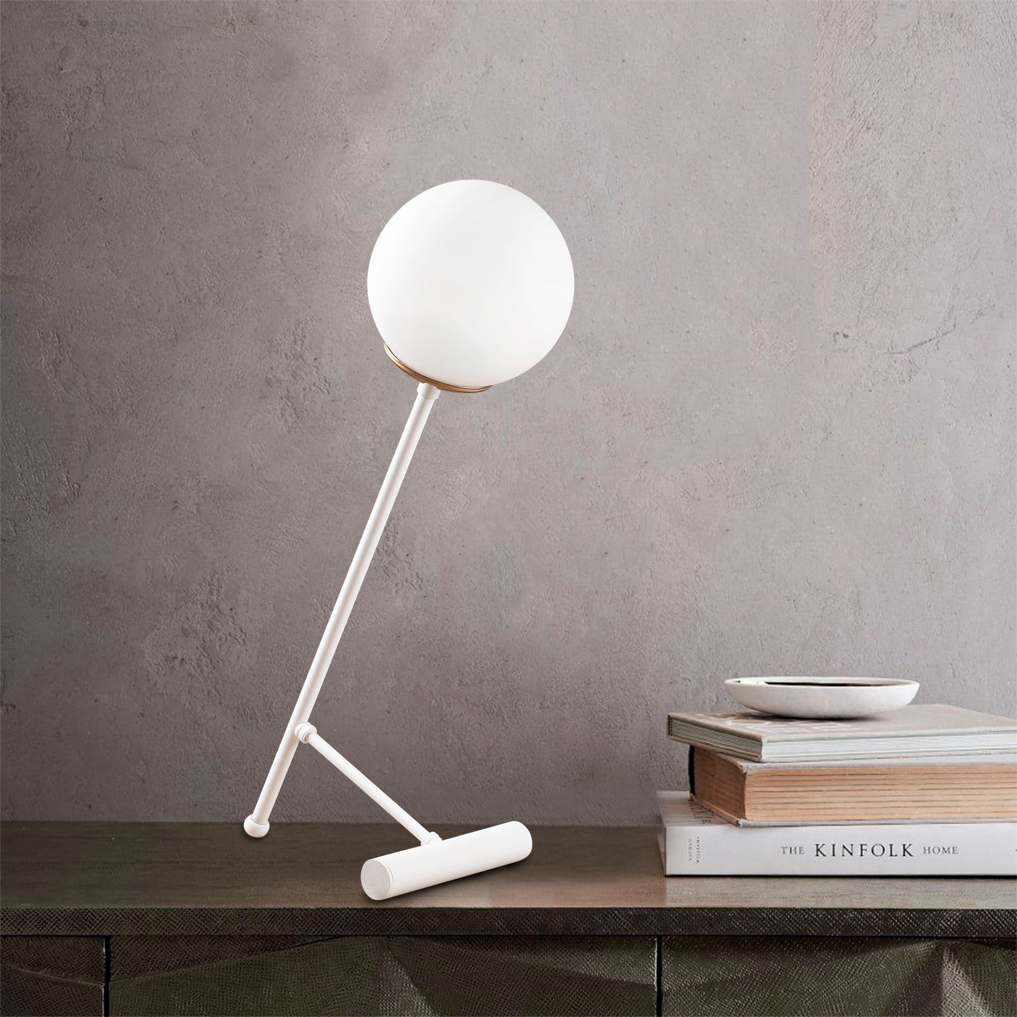 Lampe de table contrepoids maillet Bulla 51cm Métal Blanc et Verre Opale