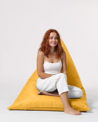 Pouf / coussin de sol triangle Gilka 90x145cm Tissu Jaune