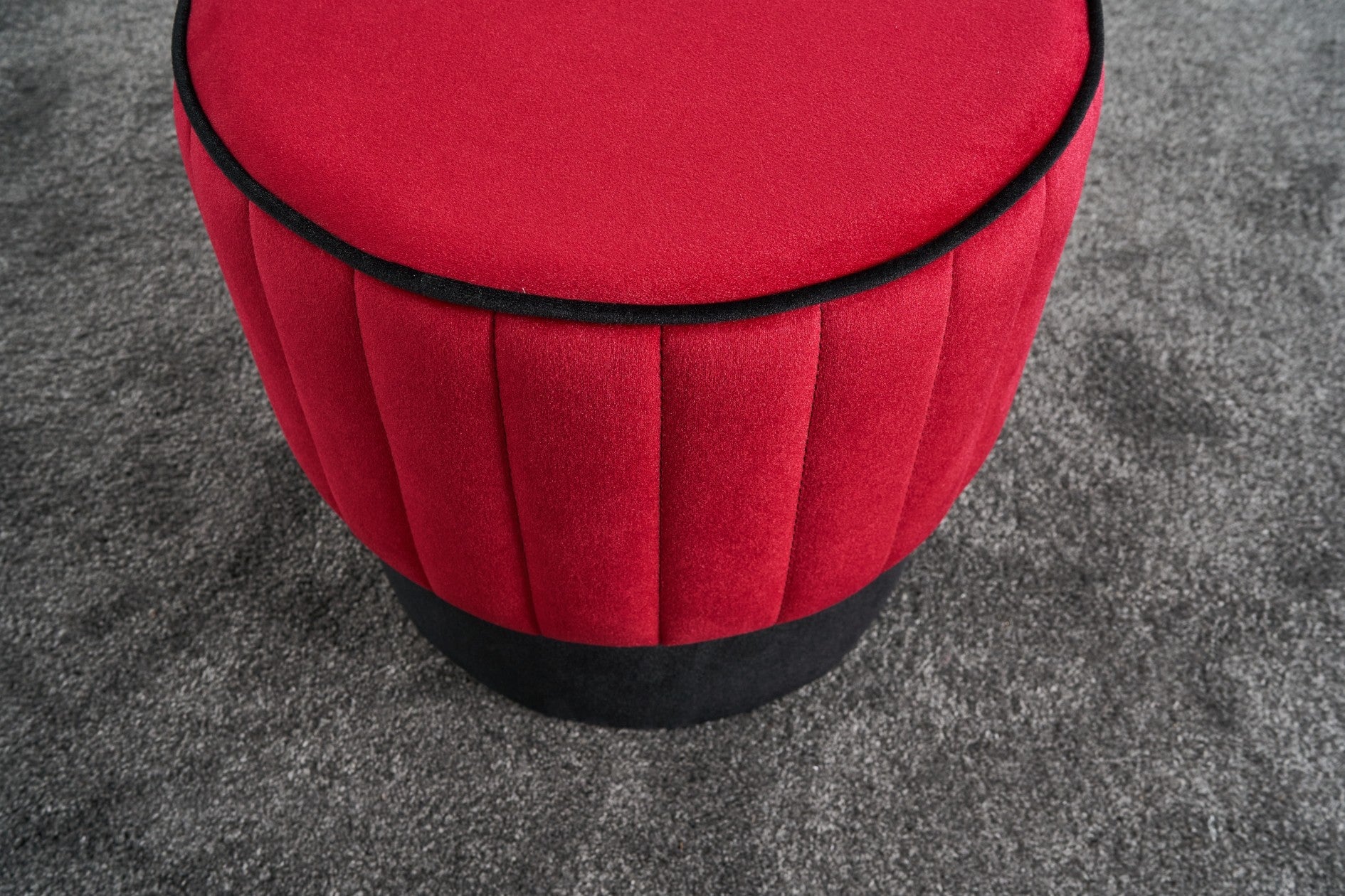 Pouf rond Goren D40cm Velours Noir et Rouge