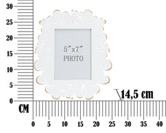 Cadre photo en métal blanc avec incrustations en forme de cœur