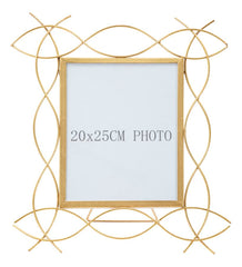 Cadre photo en métal doré design sinueux