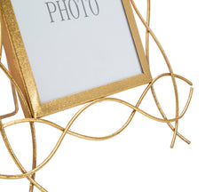 Cadre photo en métal doré design sinueux