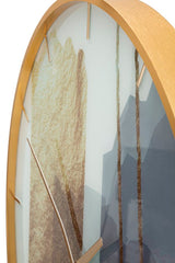 Horloge murale ronde cadre doré et cadran décoré de tons lumineux