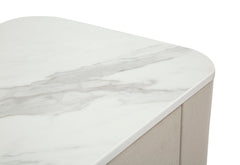 Table de chevet Tissu Blanc imitation Marbre 2 tiroirs finitions Dorées