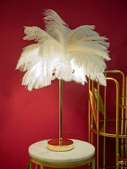 Lampe de table Palm Métal doré abat-jour plumes blanches