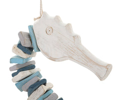Sculpture suspendue Hippocampe en bois coloré