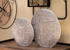 Vase en résine décoré formes géométriques