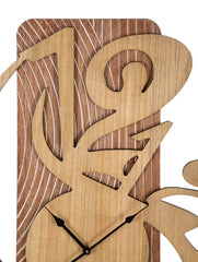 Horloge murale design futuriste bois naturel