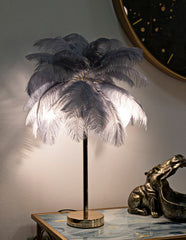Lampe de table métallique doré abat-jour plumes blanches