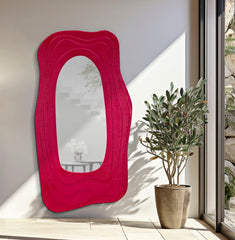 Miroir mural sinueux Dafne Fuchsia
