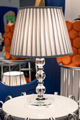 Lampe de table Tolly métal argenté et verre abat-jour tissu gris