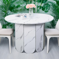 Table ronde extensible Cavelna style japandi 310cm effet marbre blanc avec rallonges intégrées