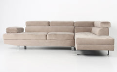 Canapé d'angle Annalo avec têtières ajustables velours taupe