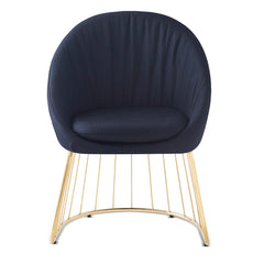 Chaise avec dossier arrondi effet drapé Bamuen pieds or et tissu noir