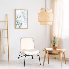 Fauteuil Brenyo en bois clair et tissu bouclette crème