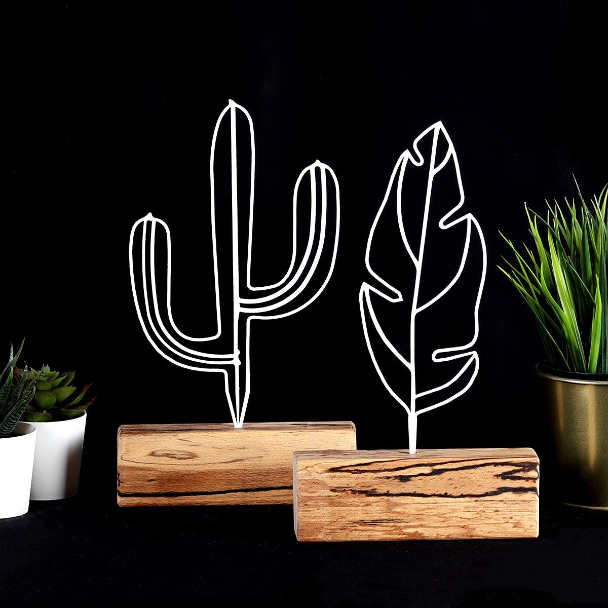 Set de 2 objet décoratif à poser Feuille et Cactus Zidas Bois clair et Métal Blanc